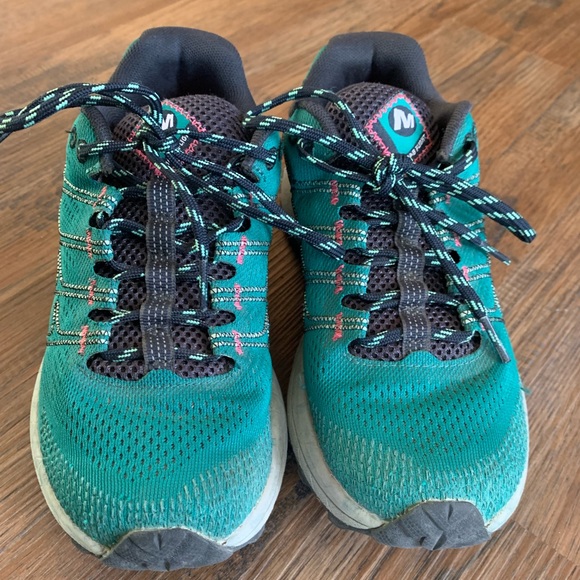 Merrell Vibram size 6 shoe - Picture 2 of 8